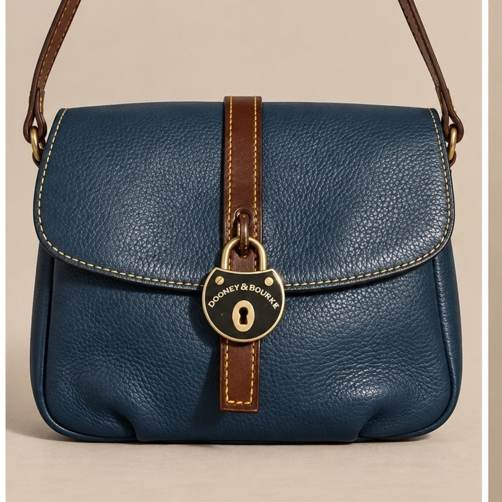 Dooney & Bourke Womens Crossbody Bag S Blue RT213 DN Pebbled Leather Lock Charm